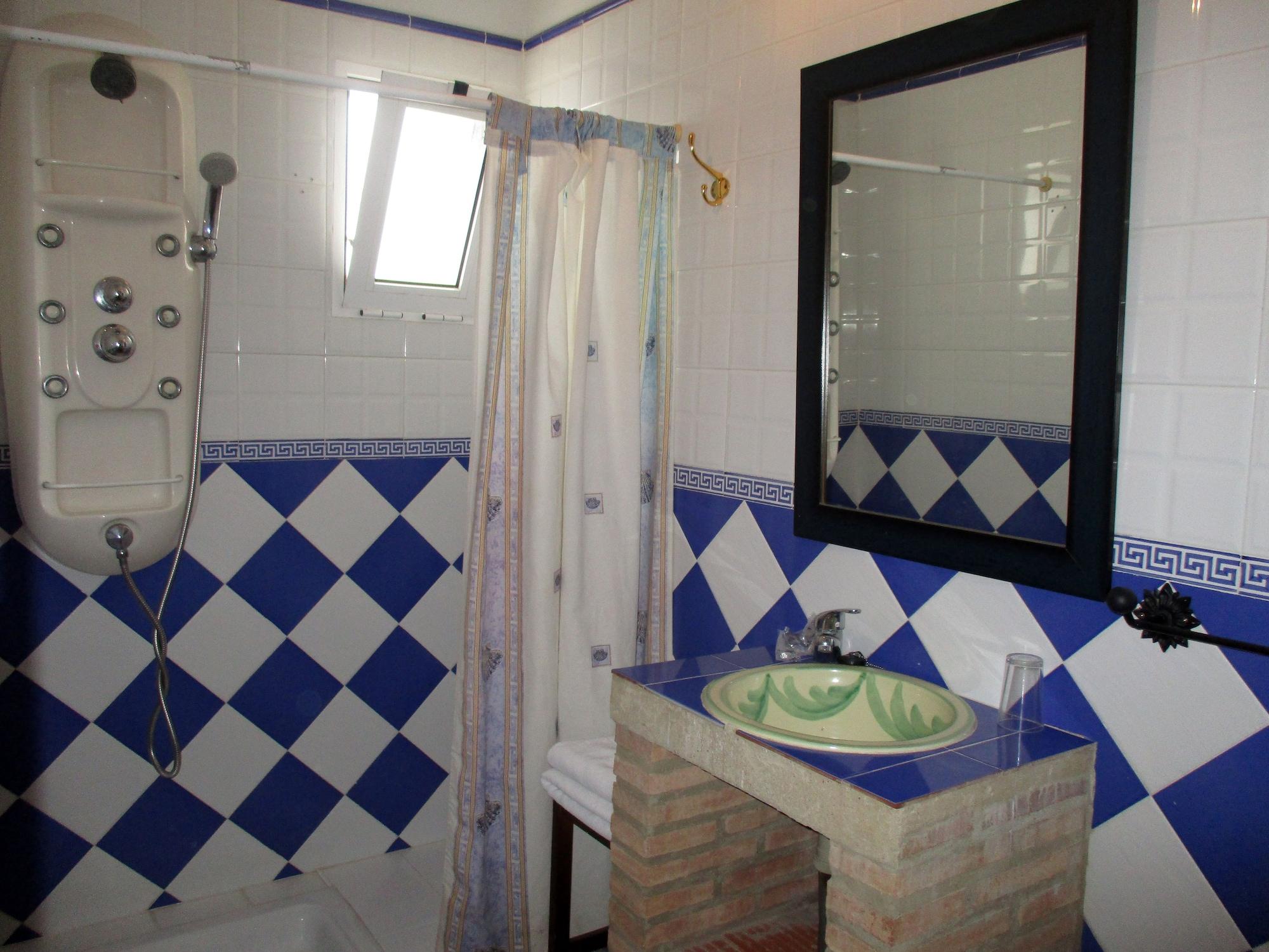 הואלבה Hotel Marina מראה חיצוני תמונה