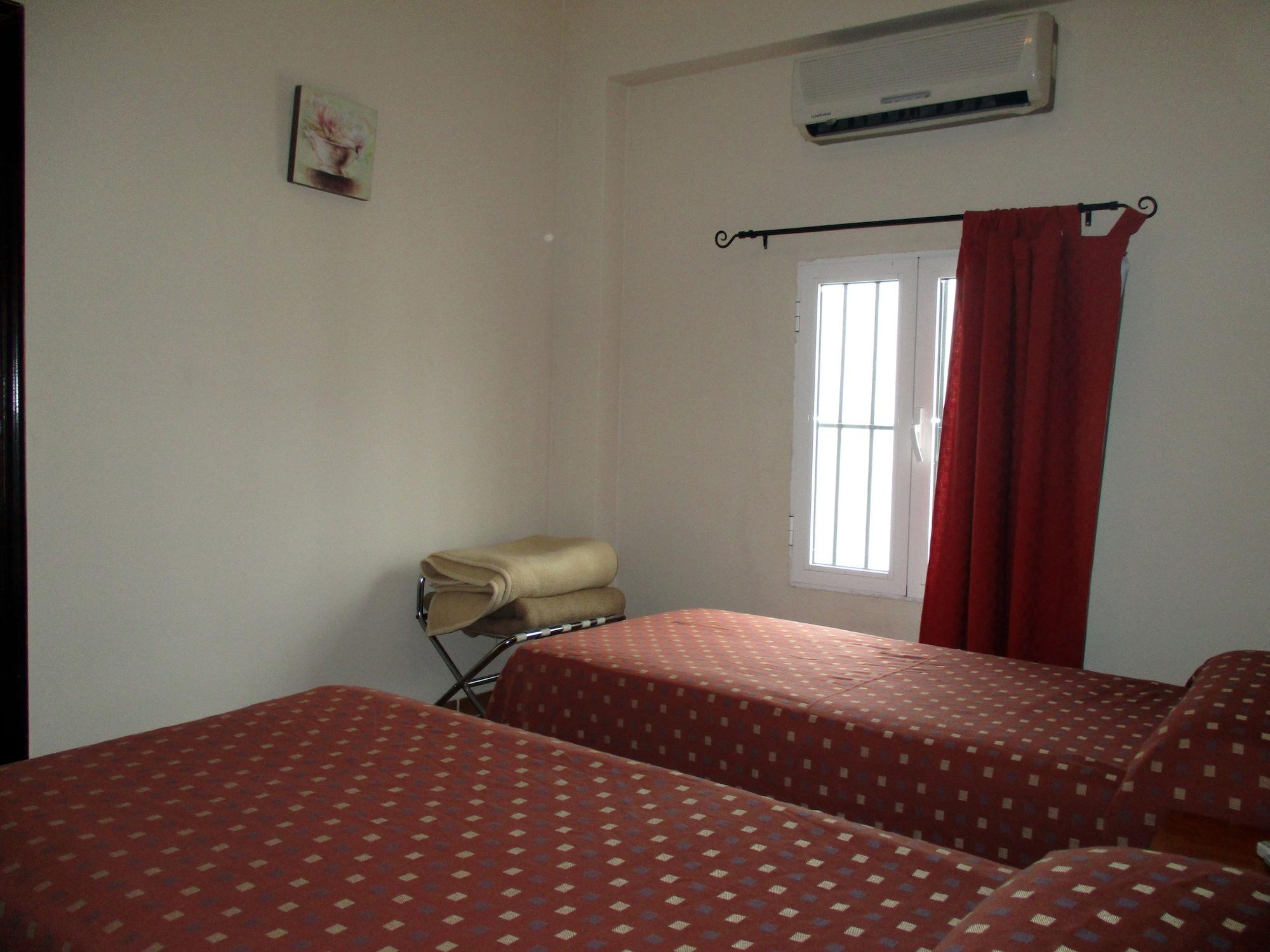 הואלבה Hotel Marina מראה חיצוני תמונה