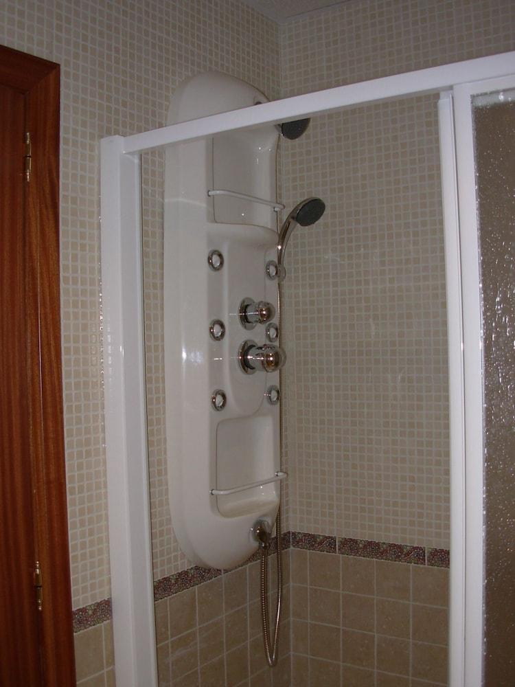 הואלבה Hotel Marina מראה חיצוני תמונה
