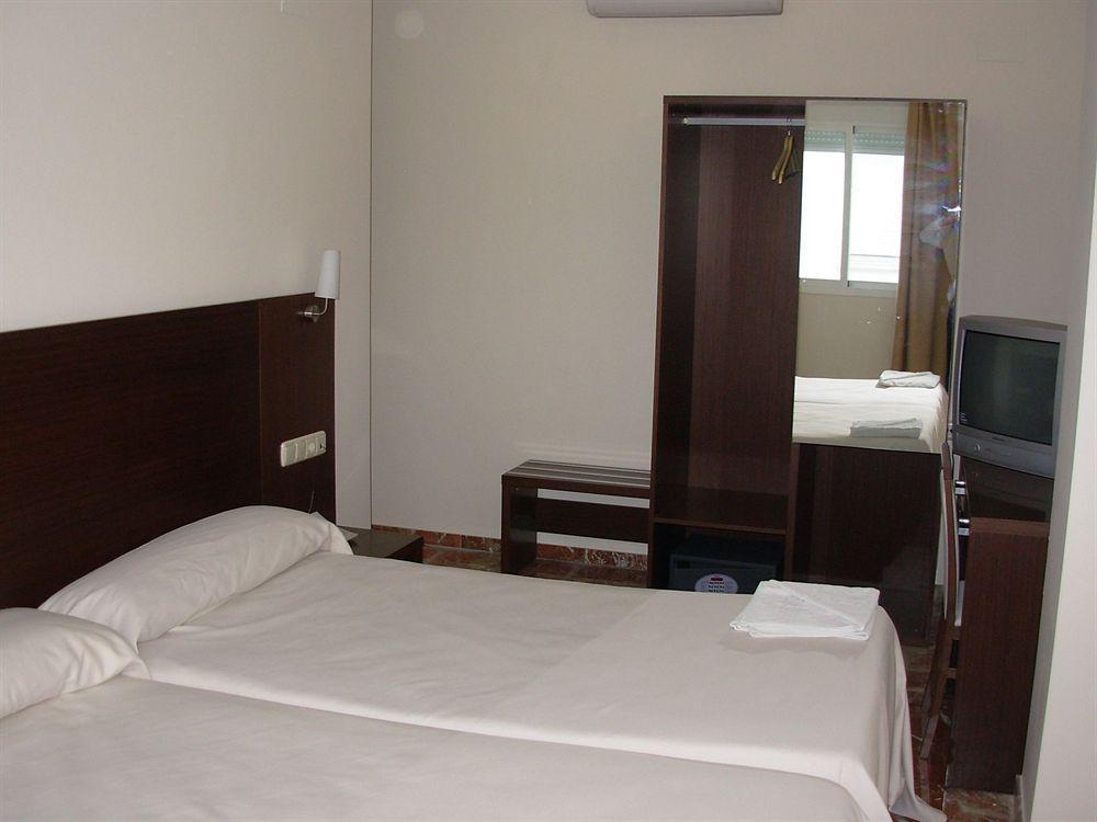 הואלבה Hotel Marina מראה חיצוני תמונה
